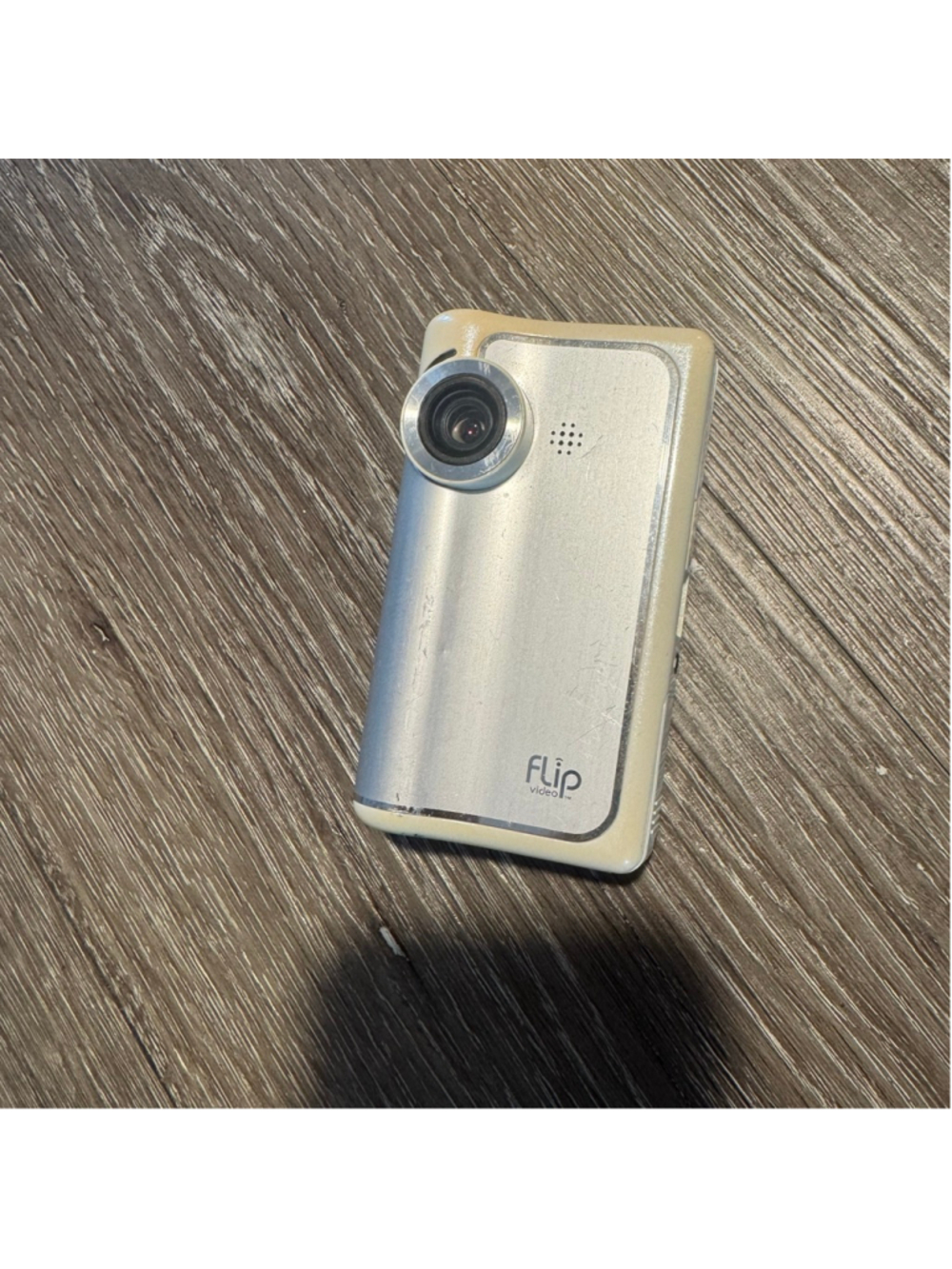 Flip Video Silver & White Pure Digital Technologies Ultra HD Pocket Camcorder